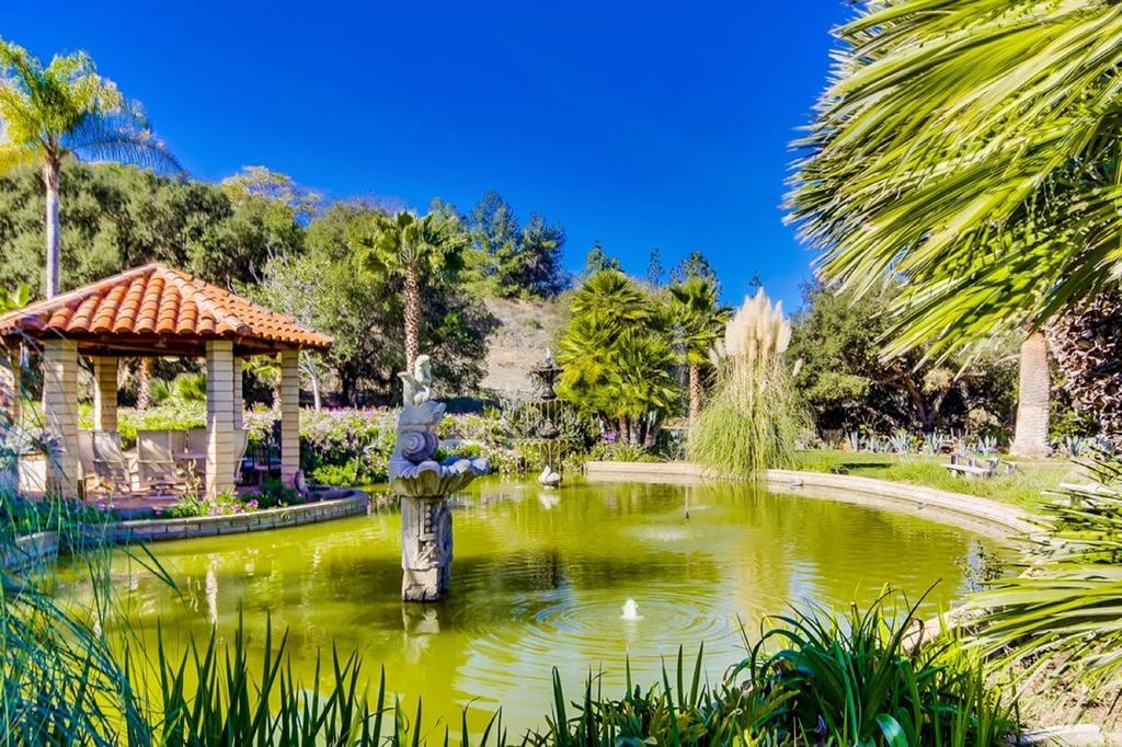 Отель Vineyard Hacienda Spring Valley  Экстерьер фото