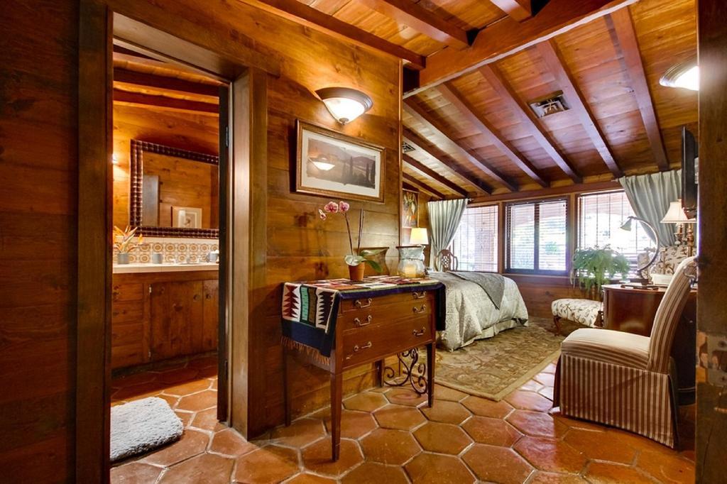 Отель Vineyard Hacienda Spring Valley  Номер фото