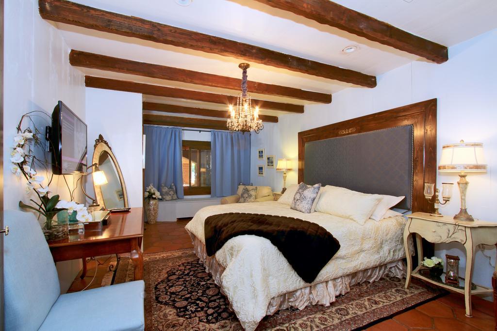Отель Vineyard Hacienda Spring Valley  Экстерьер фото